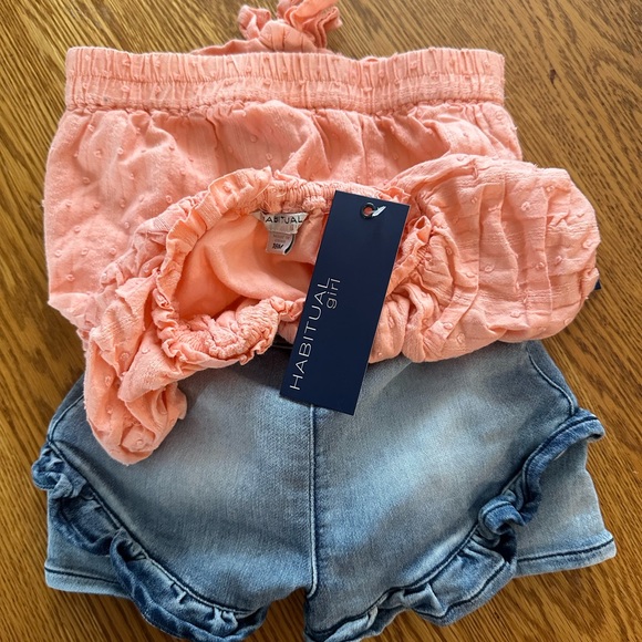 NWT Sz 18m Habitual Kids Light Peach Blouse & Pull on Denim Shorts Summer Outfit - Picture 4 of 4